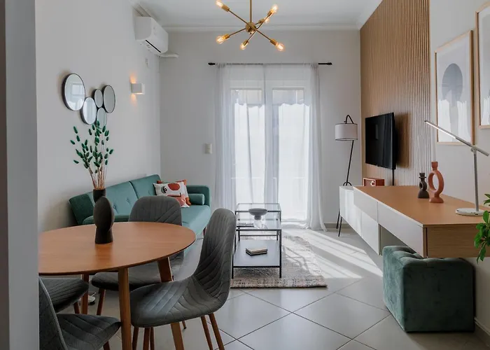 Sunny & Modern Apt For 3 Persons
