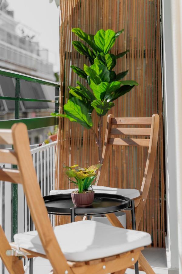Sunny & Modern For 3 Persons Apartment Athens