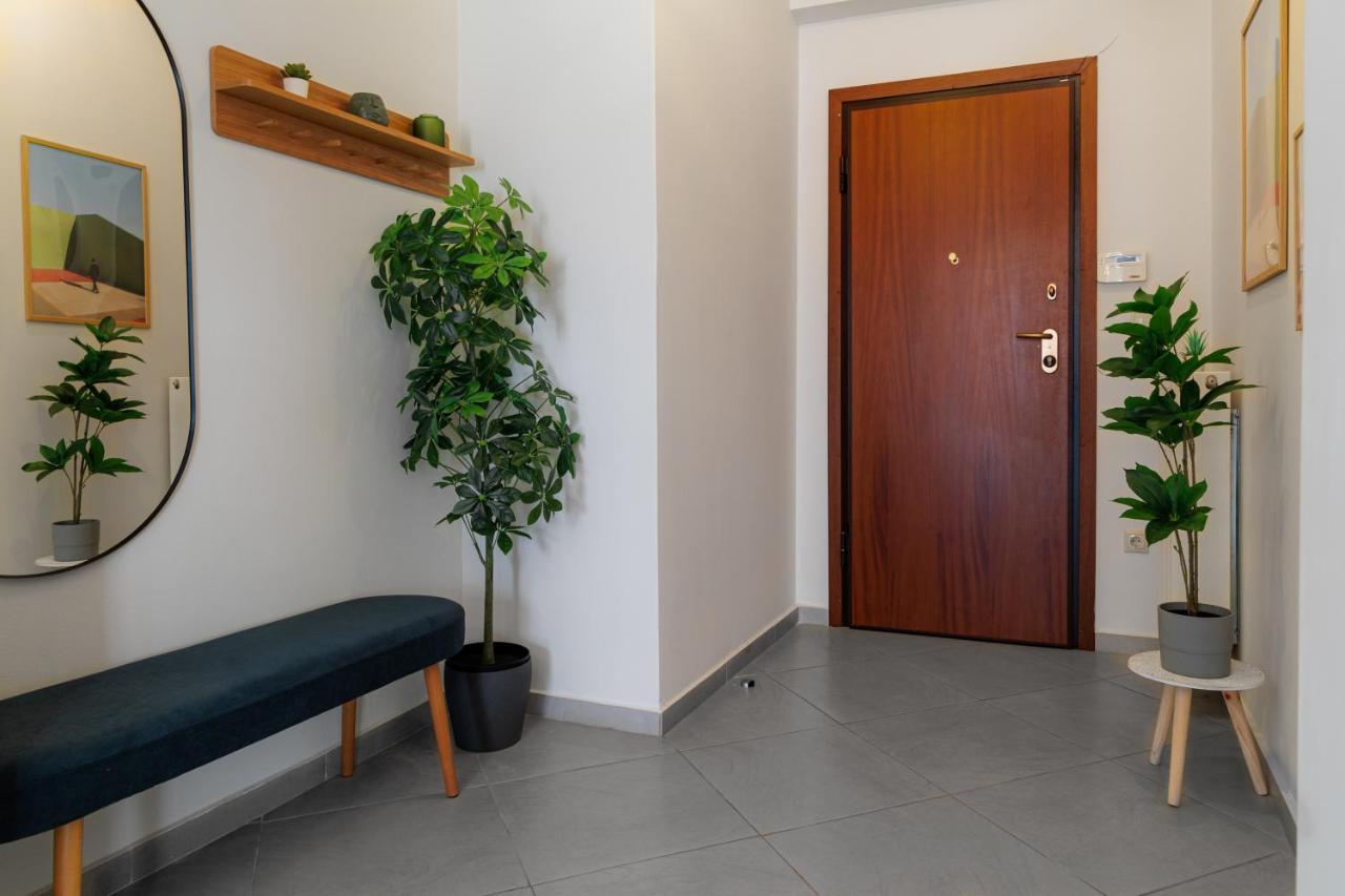 Apartment Sunny & Modern For 3 Persons Athens