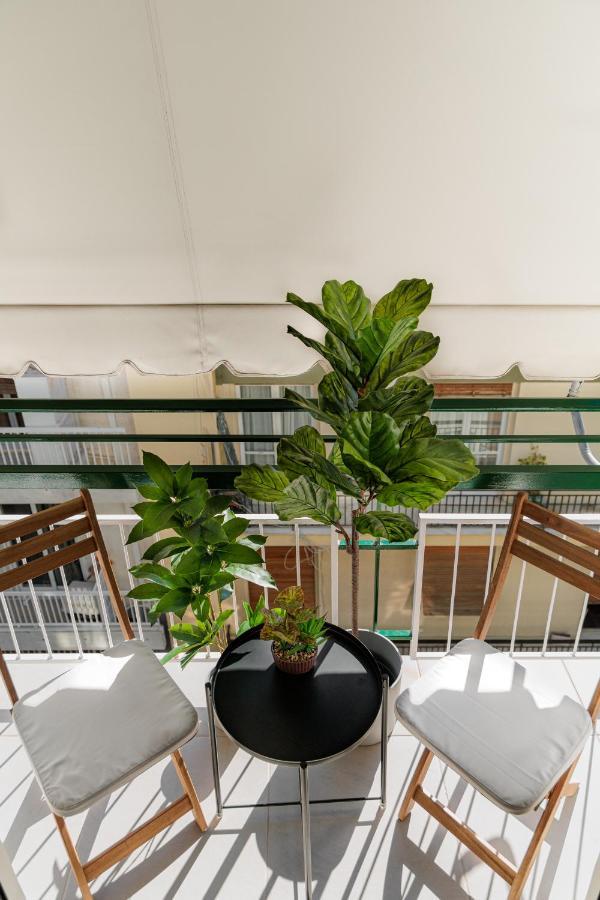 Apartment Sunny & Modern For 3 Persons Athens